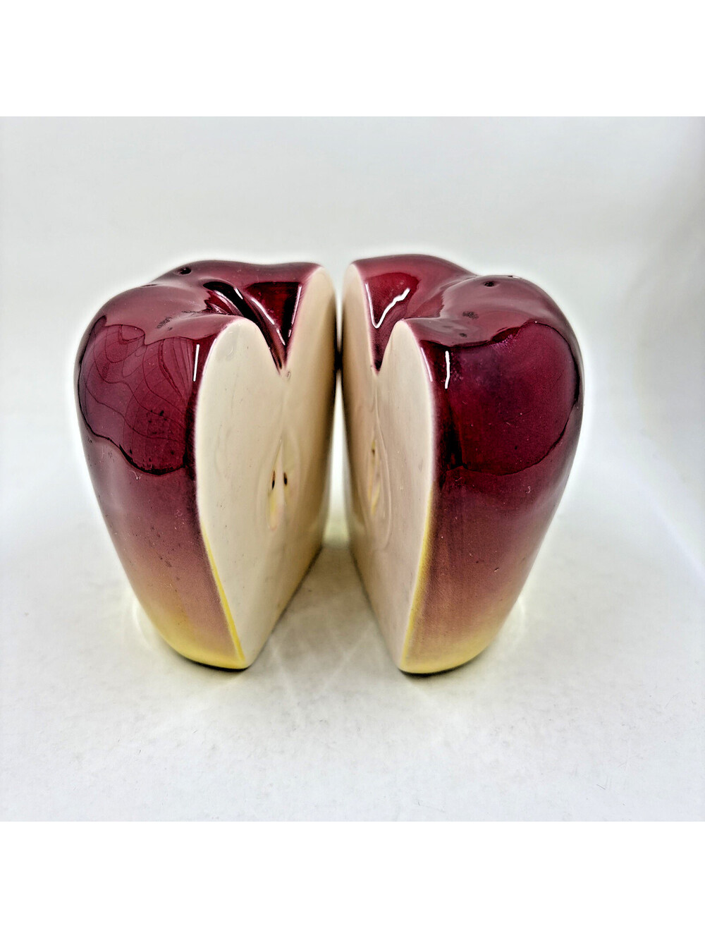 Vintage Otagiri Salt & Pepper Shakers Apple Shaped Shakers 1984 Japan